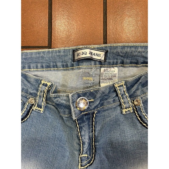 JC &JQ Distressed Straight Leg Jeans Size 13 NWT Y2K - Picture 2 of 11